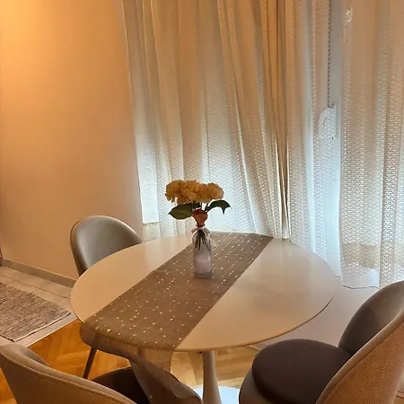 Appartement Rosie's Charmy In The Hearth Of *